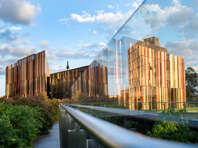 Macquarie MBA